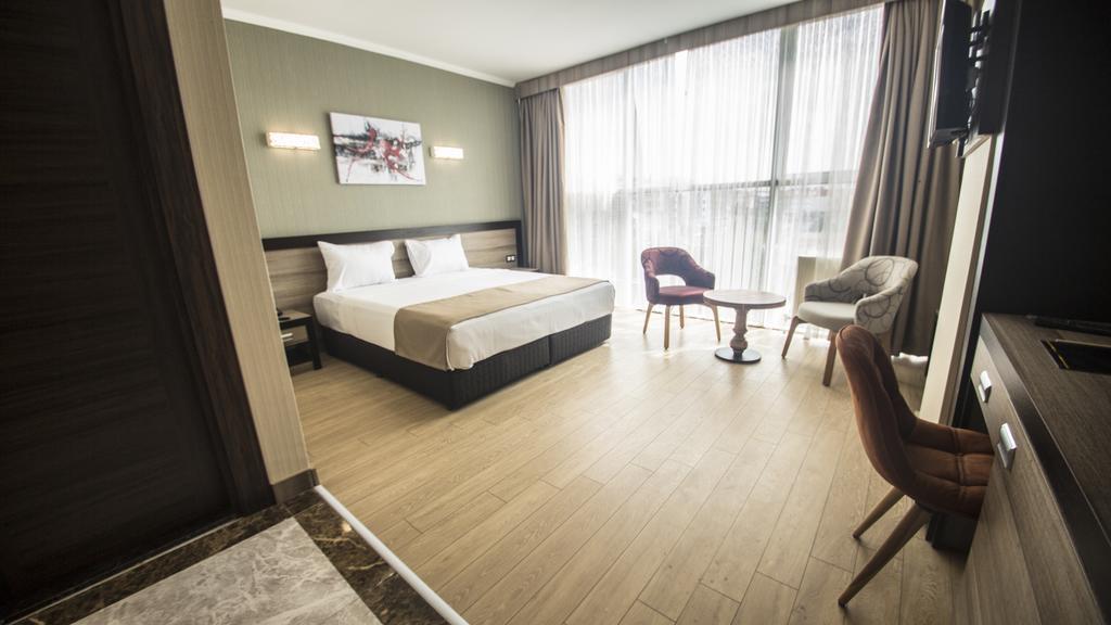 The Corner Hotel Синджан Экстерьер фото
