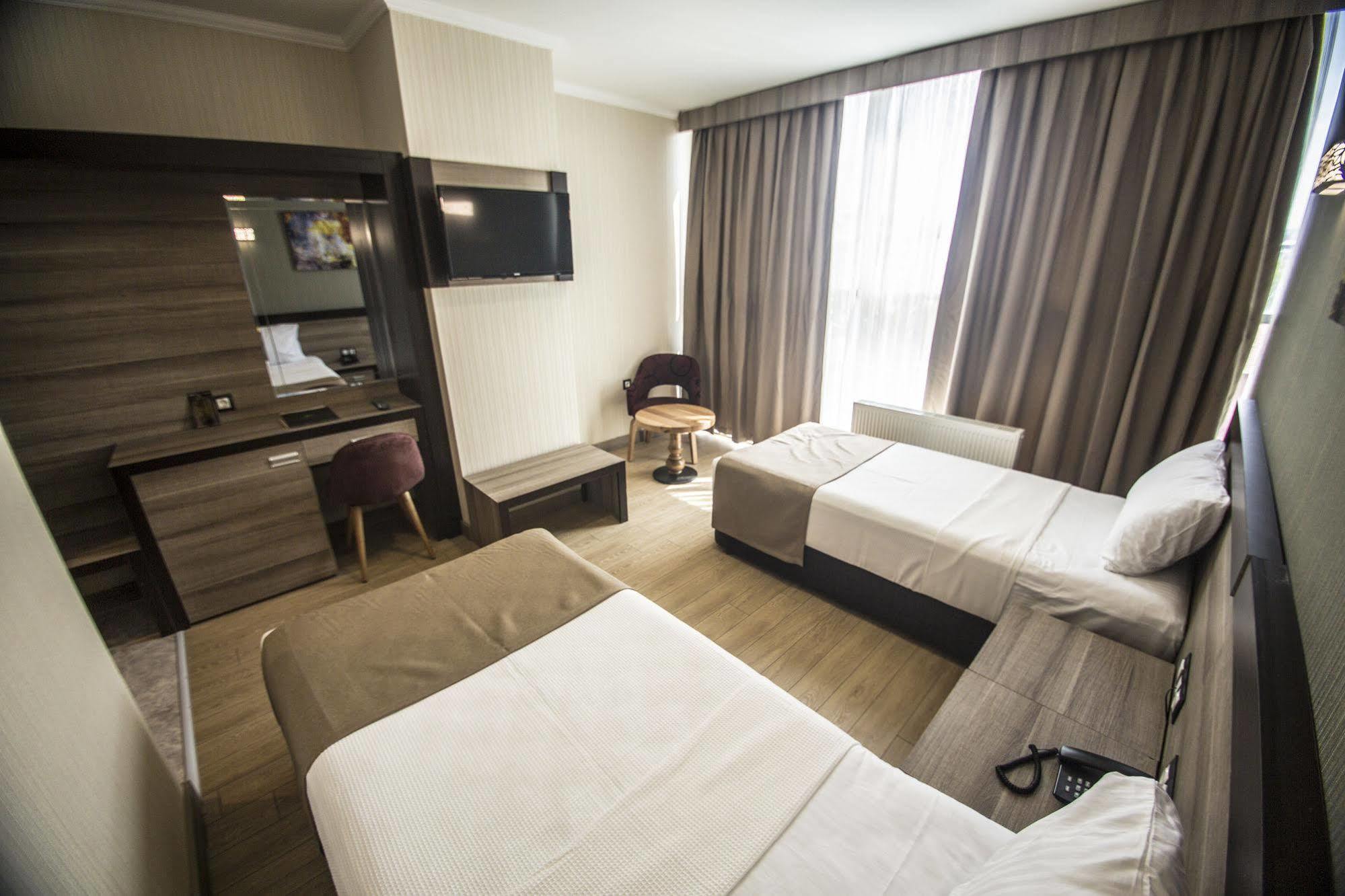 The Corner Hotel Синджан Экстерьер фото